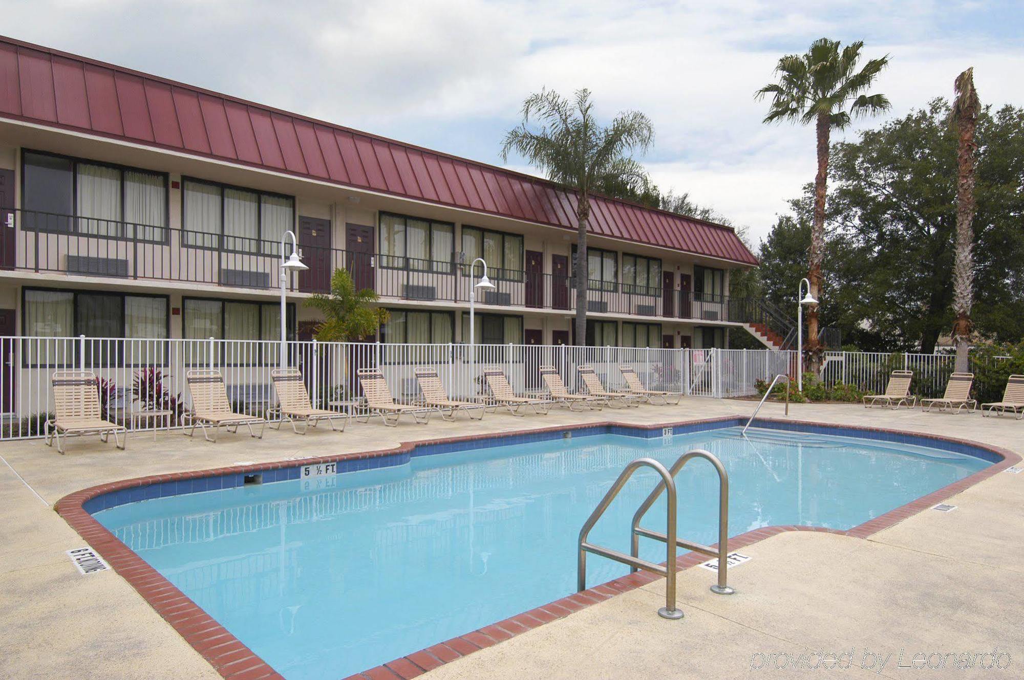 Econo Lodge Palm Harbor - Clearwater Bagian luar foto